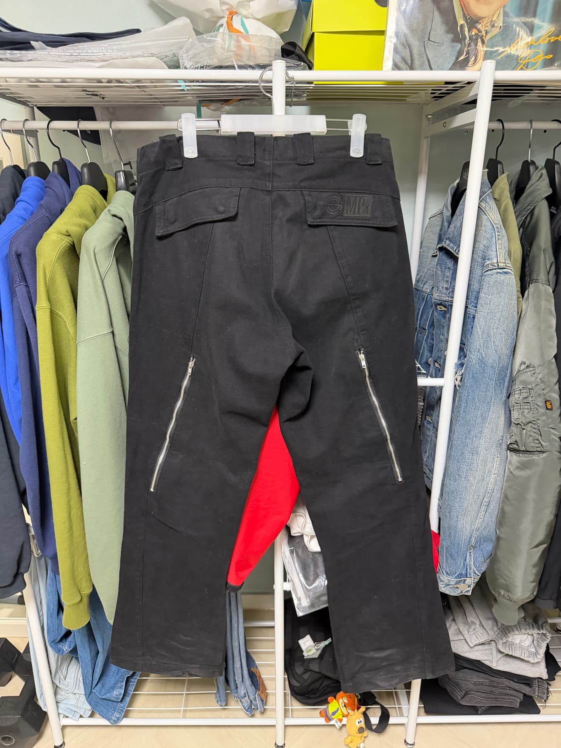 플라스틱 프로덕트 지퍼팬츠(M) 상품이미지2