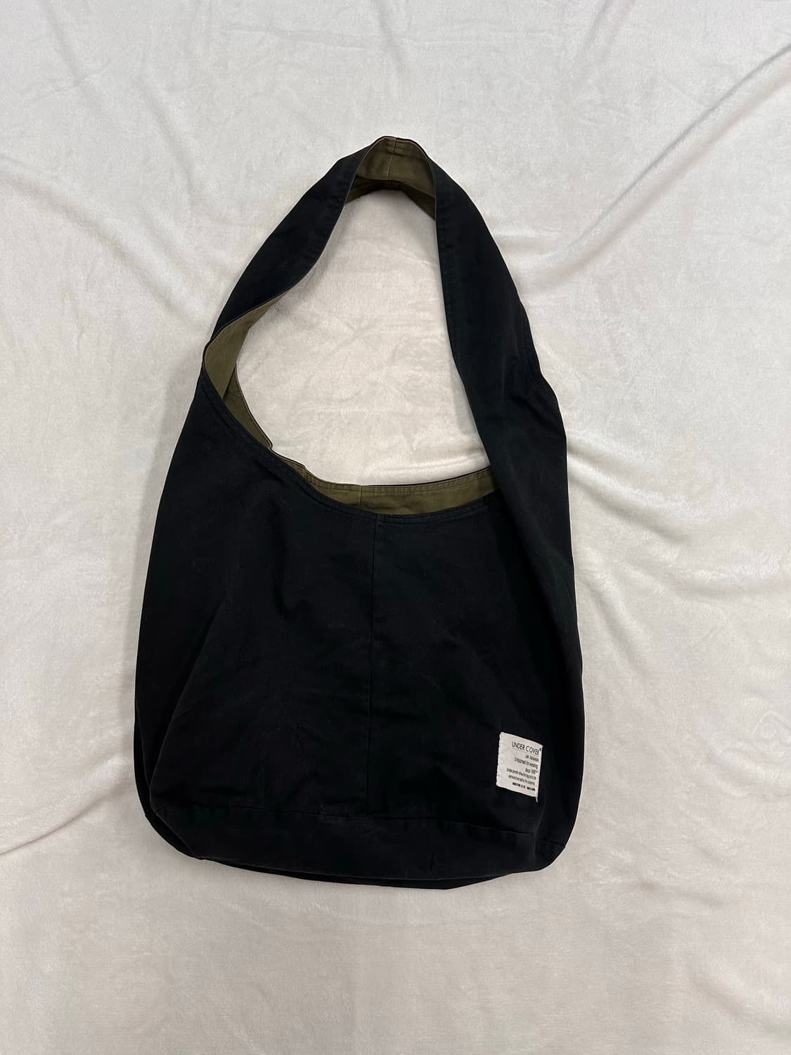 (OS)언더커버 98SS 리버시블 코튼 호보백 블랙카키 상품이미지1