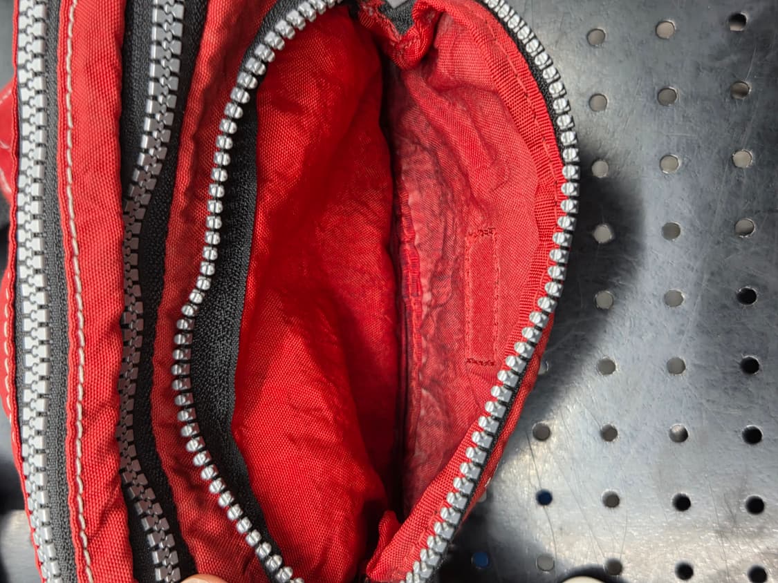 키플링 레드 힙색 상품이미지6