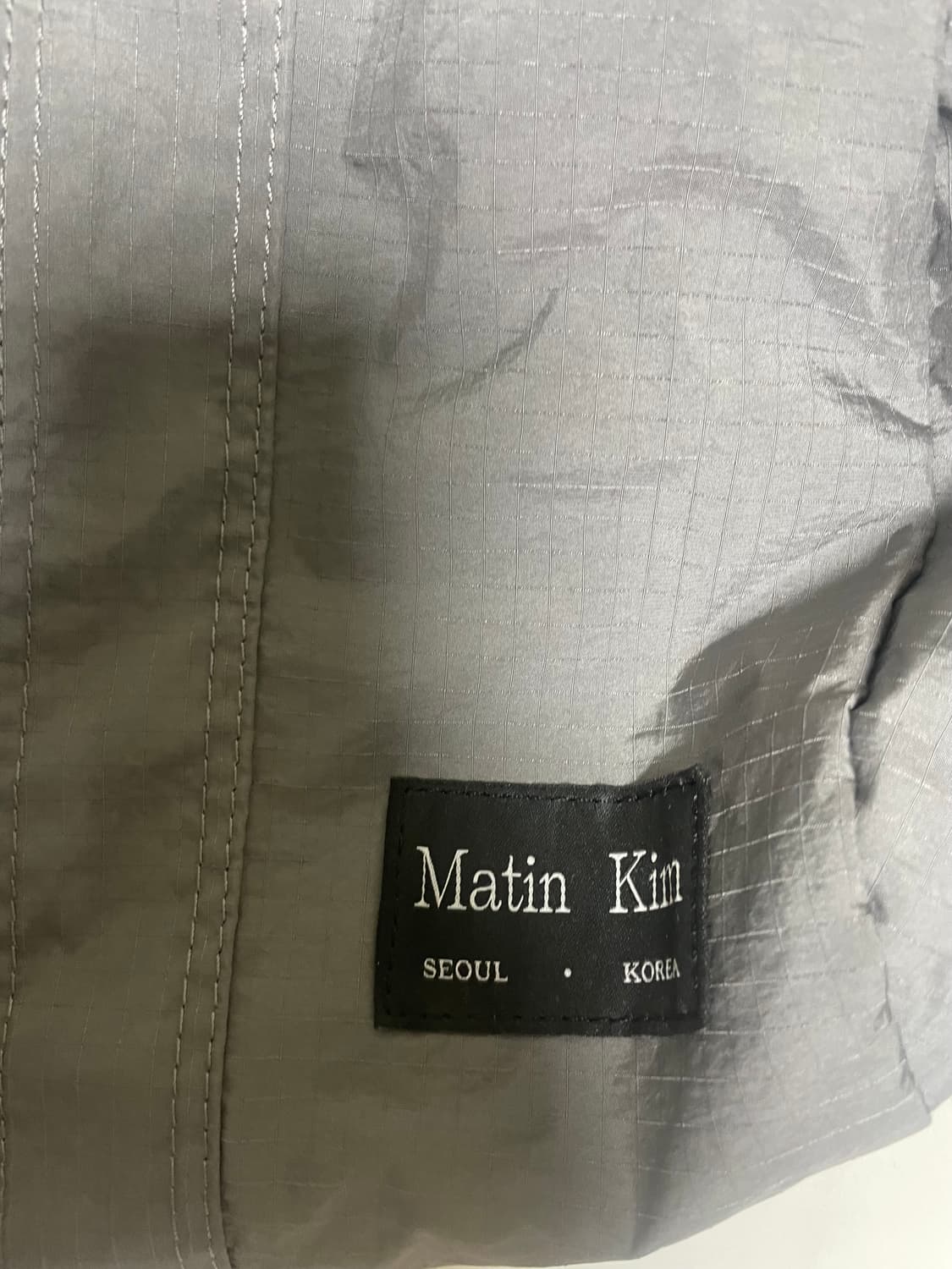 마뗑킴 로고 더플백 상품이미지4