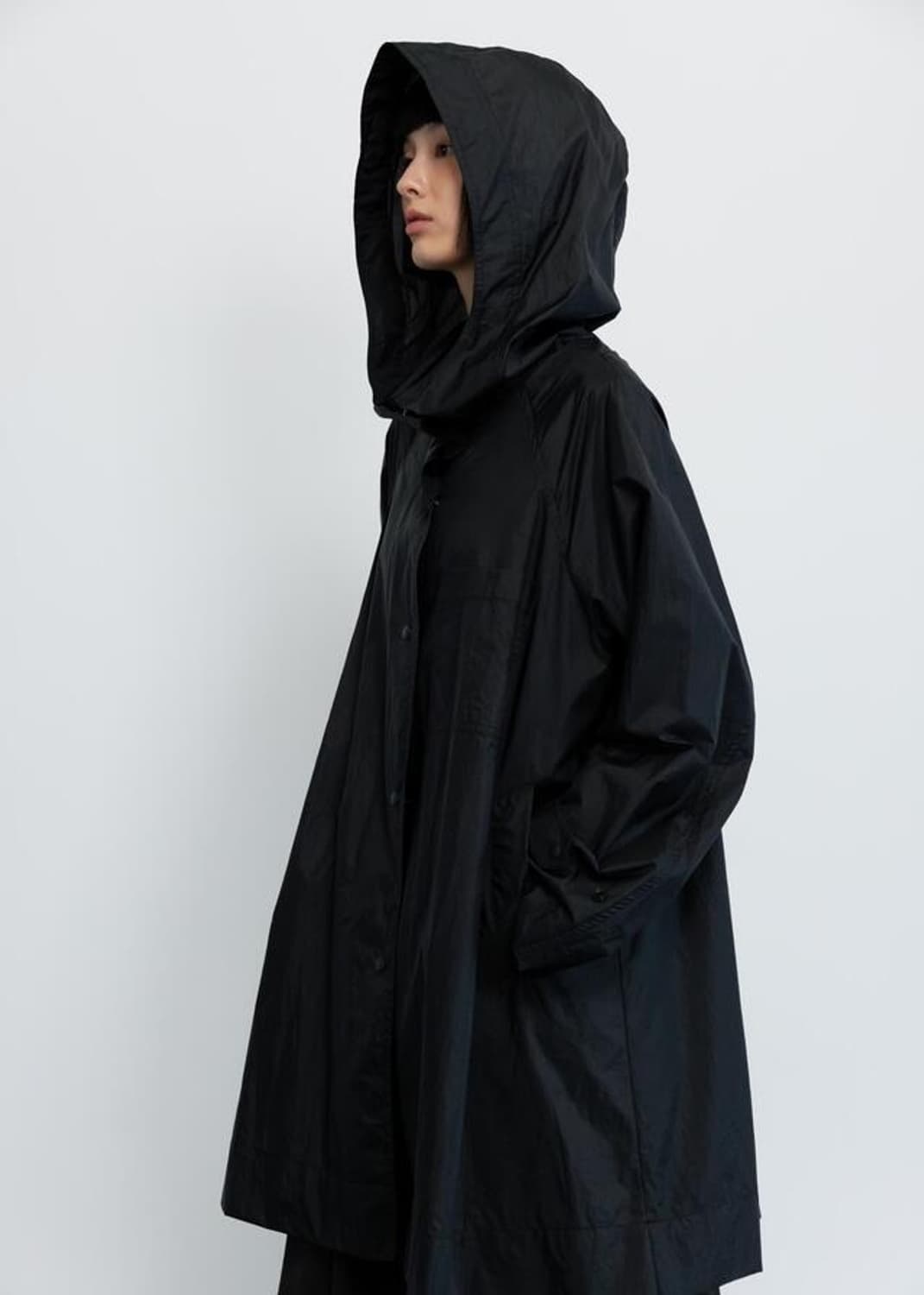 GBH 미드 플레어 레인코트 블랙 상품이미지1