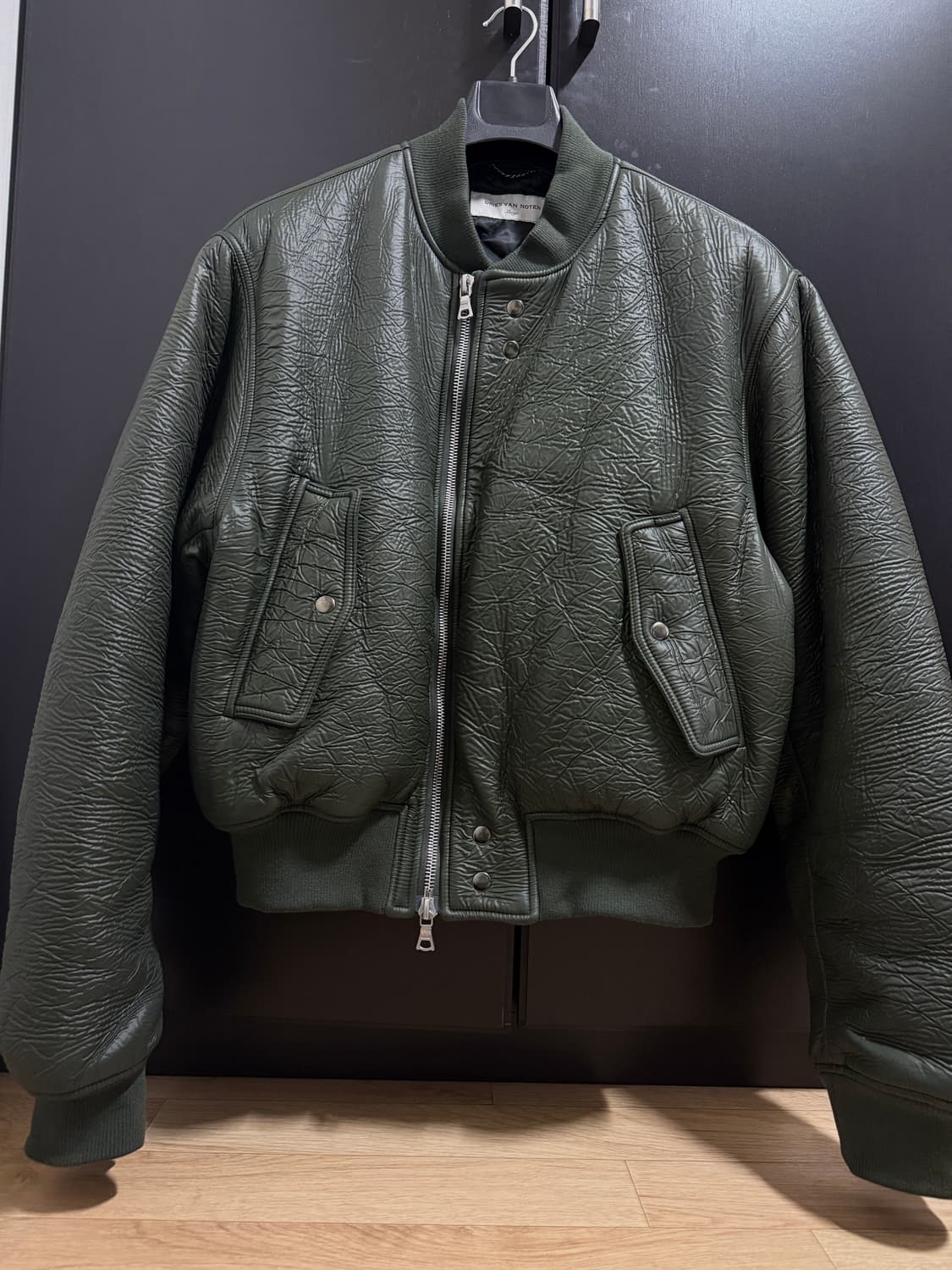 드리스반노튼 크링클 봄버 / L사이즈 상품이미지1