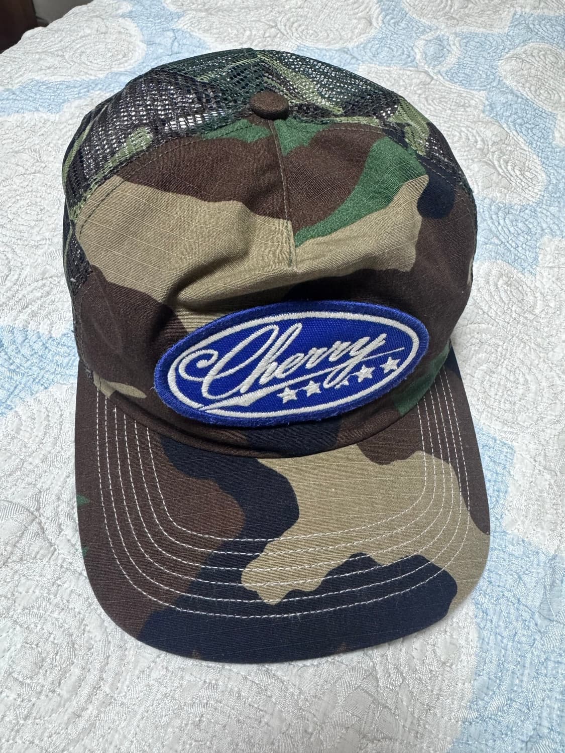 Cherry LA five panel camo hat 상품이미지1