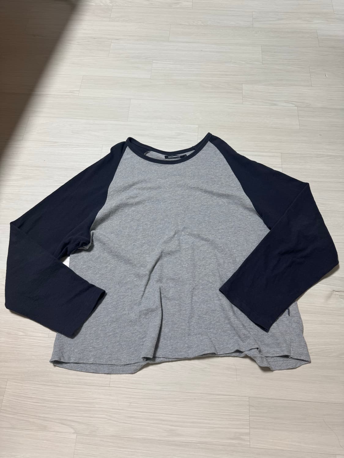 해칭룸 랭글런 티 판매합니다 상품이미지2