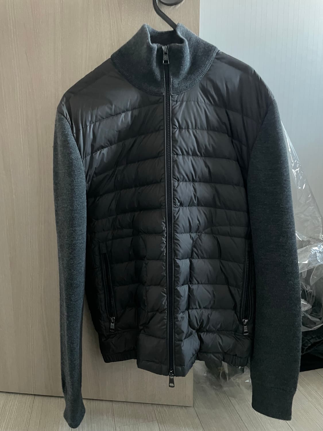 몽클레어 김현우 니트패딩  상품이미지1