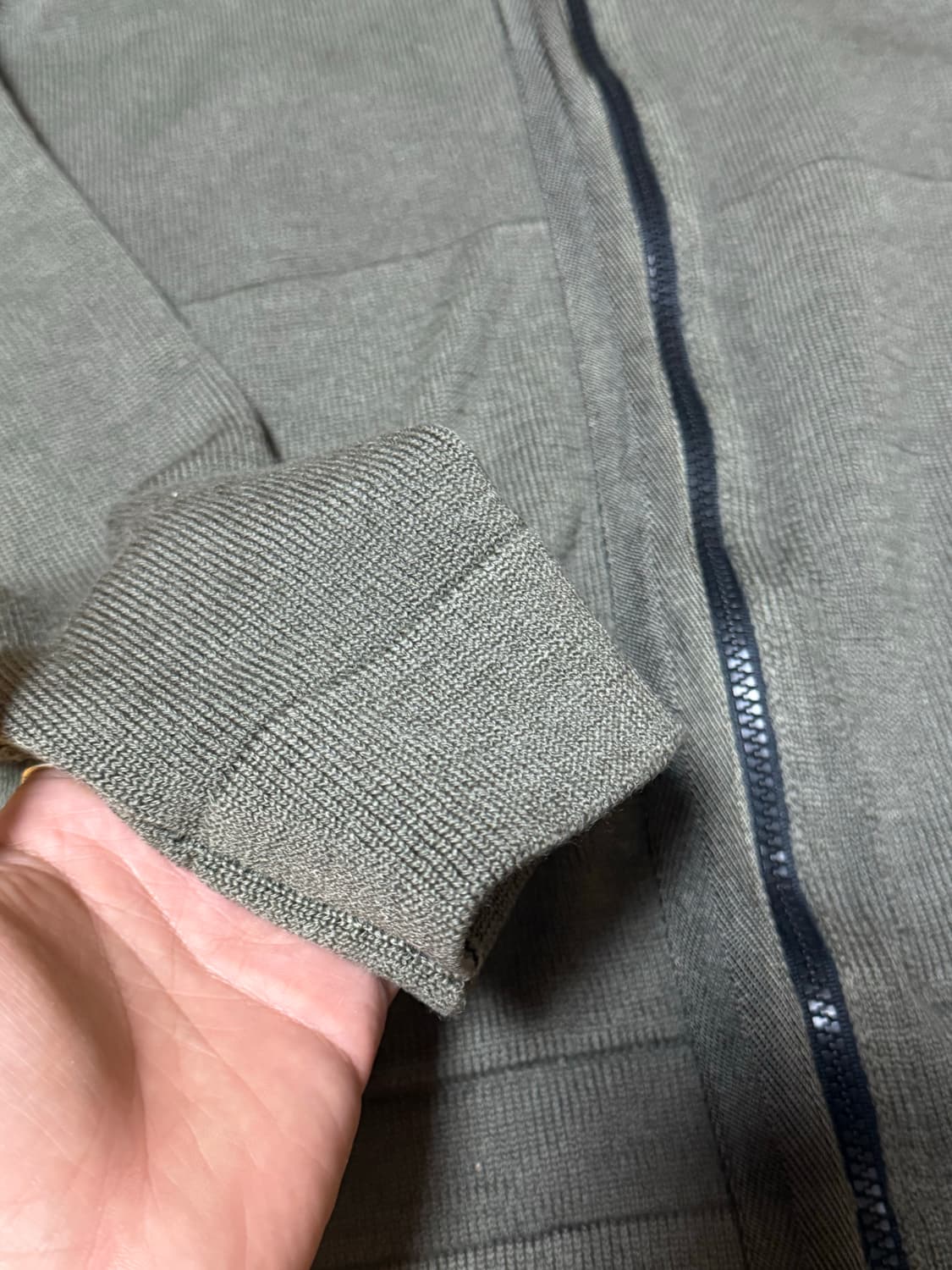 [XL] 스톤아일랜드 나일론 후드 니트 집업 올리브 상품이미지4