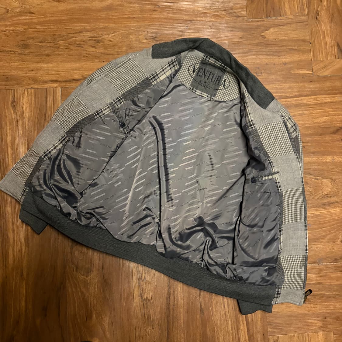 BANDO VENTURA GRAY WOOL SQUARE BOMBER 상품이미지2