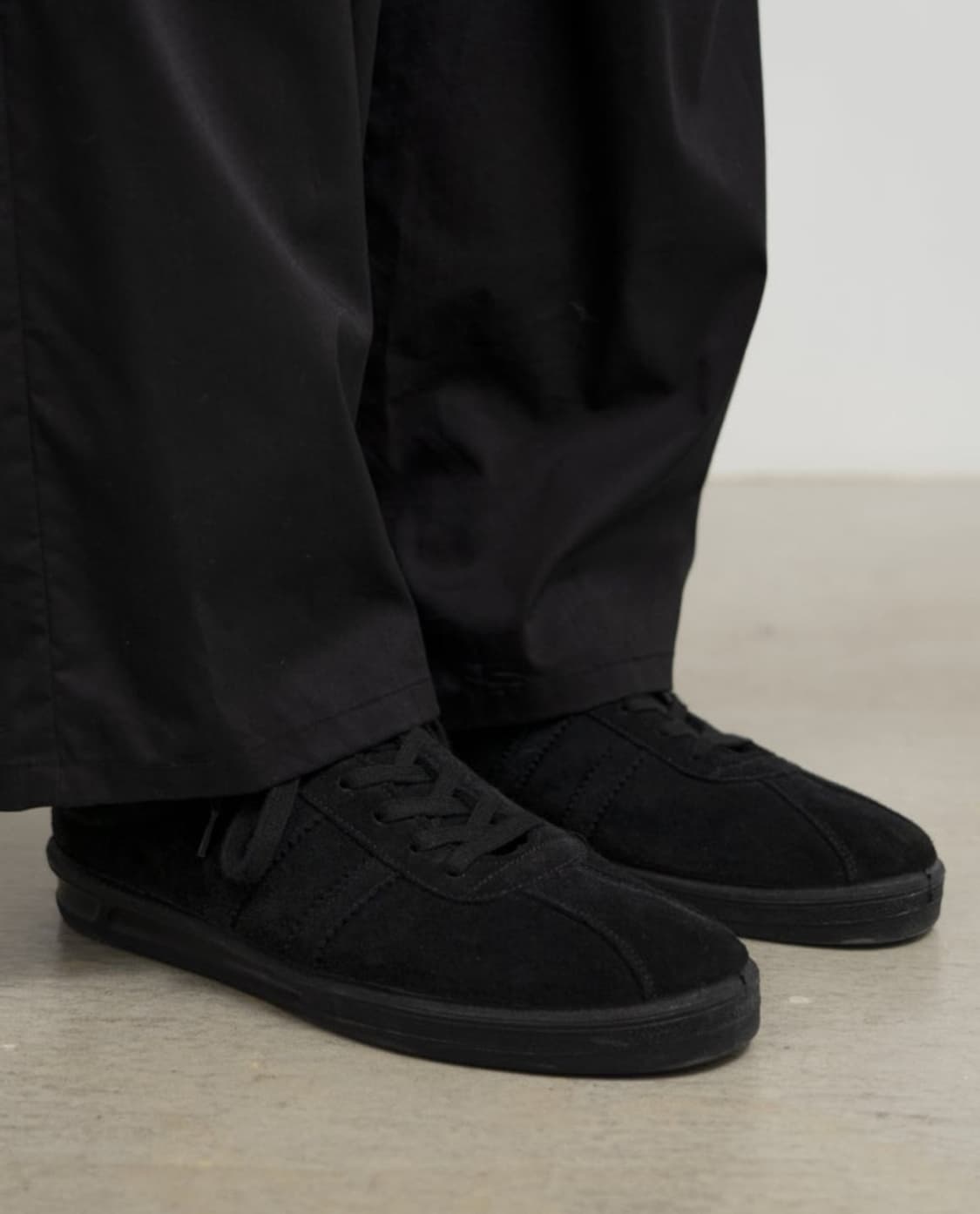 24AW 그라프페이퍼 X 리오파 러시안트레이너 41 블랙 상품이미지3