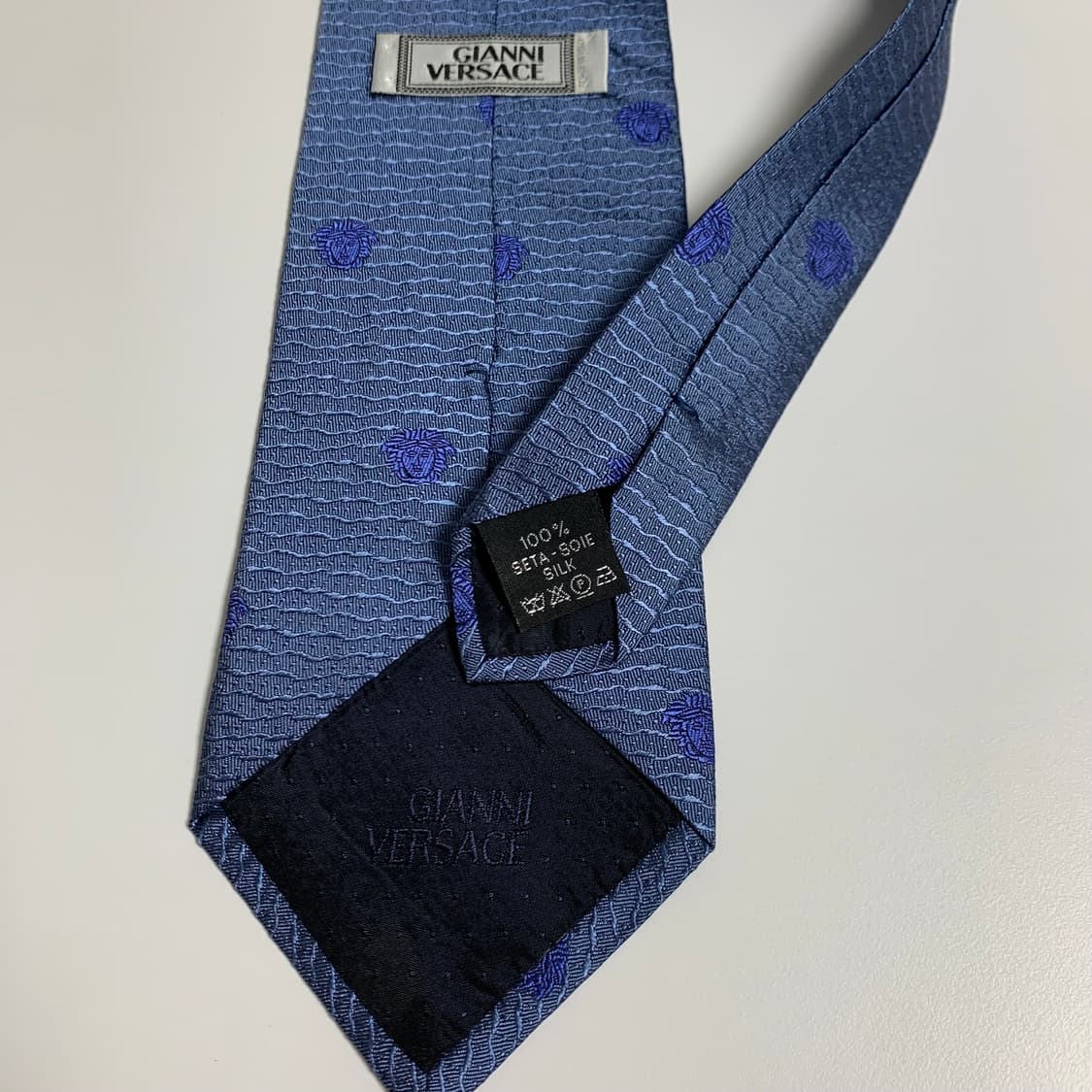 베르사체(VERSACE) 모노그램 명품넥타이 A등급 9cm 상품이미지5