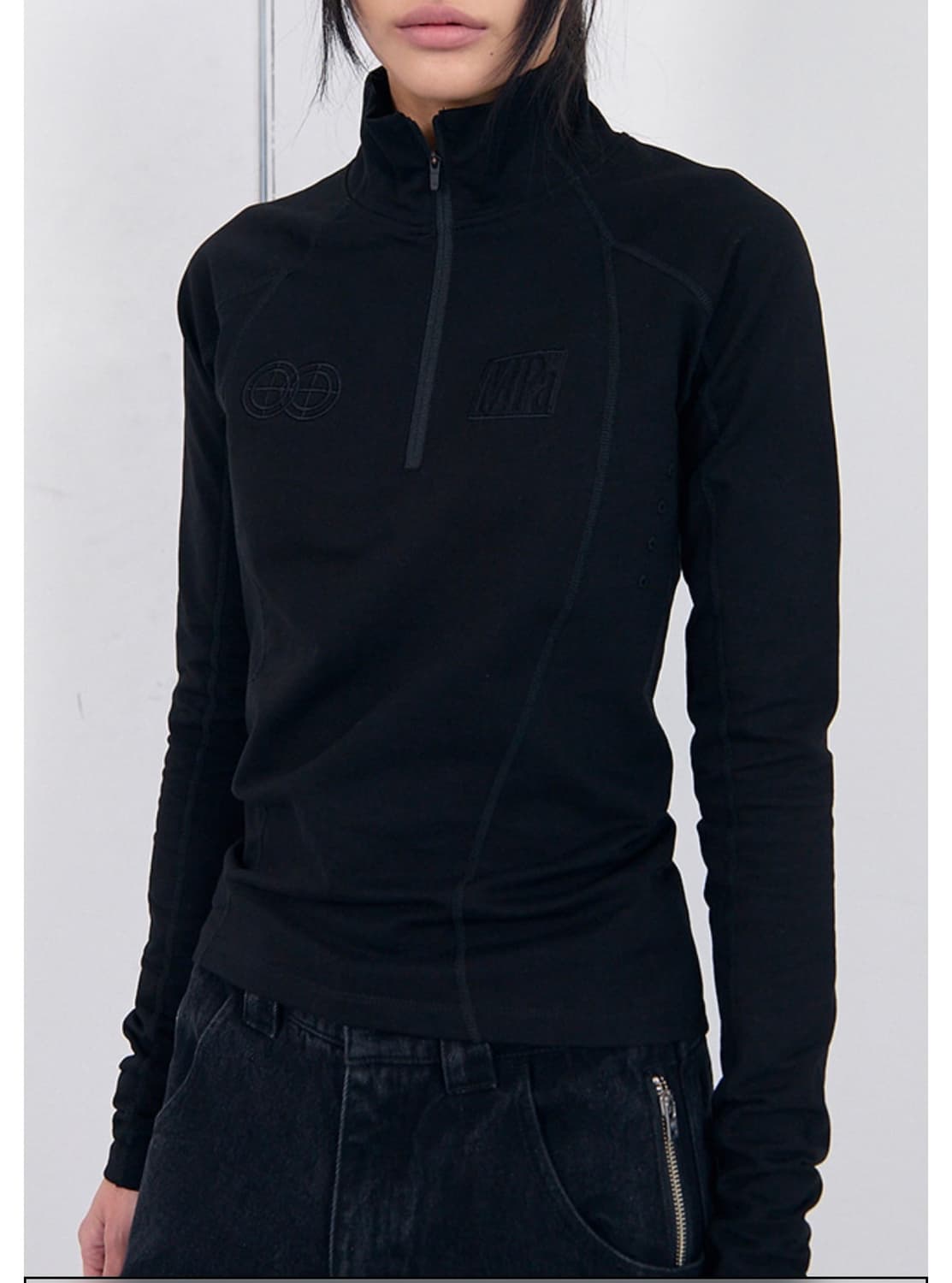 플라스틱 프로덕트 하프 집업 m 상품이미지2