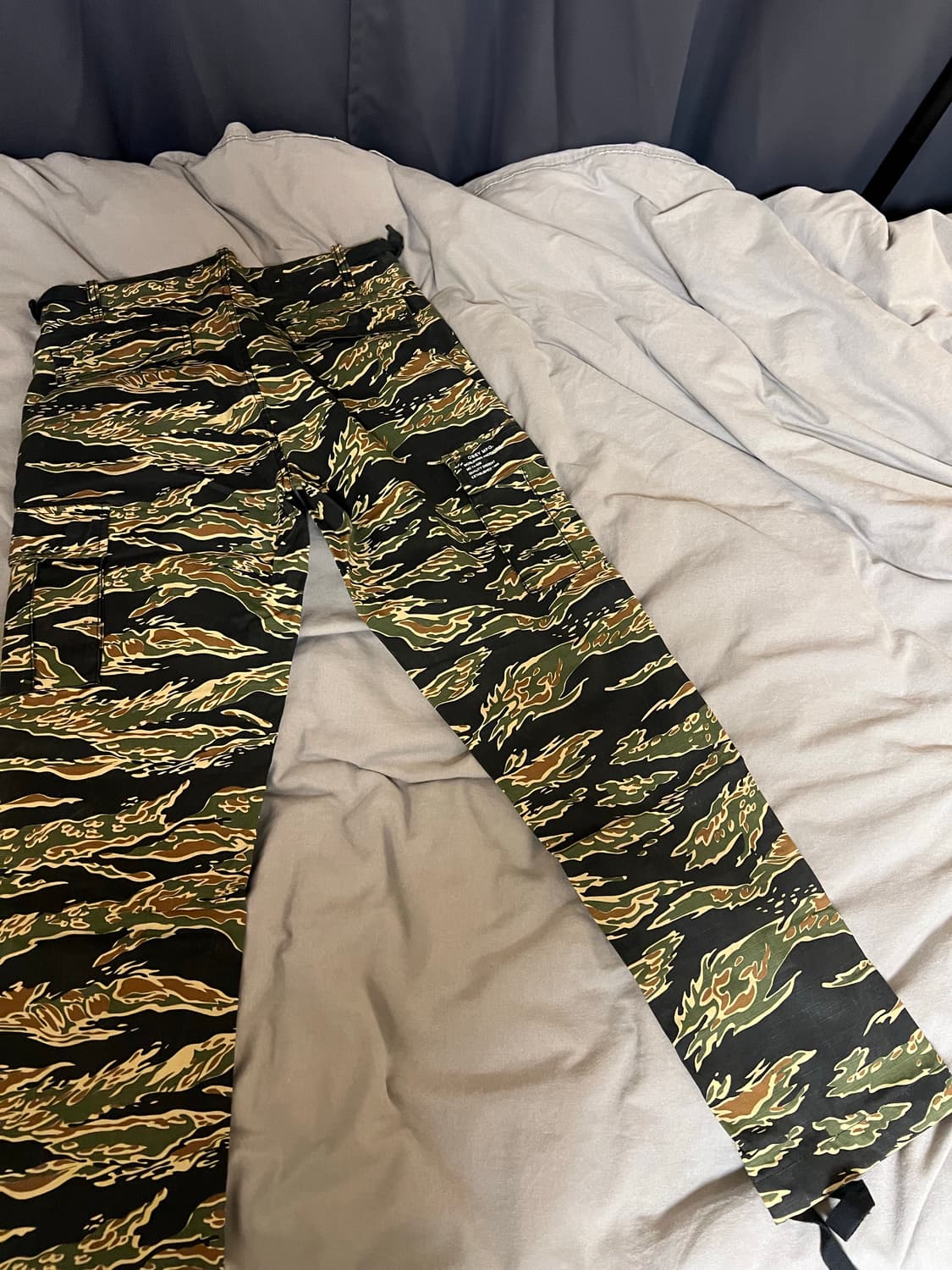 오베이 obey 타이거 카모 카고바지 28 상품이미지2