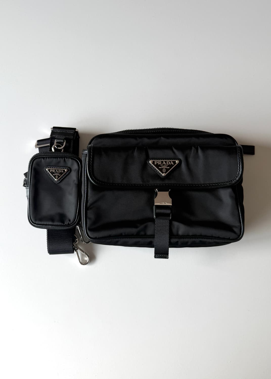 프라다 리나일론 앤 사피아노 숄더백 상품이미지1