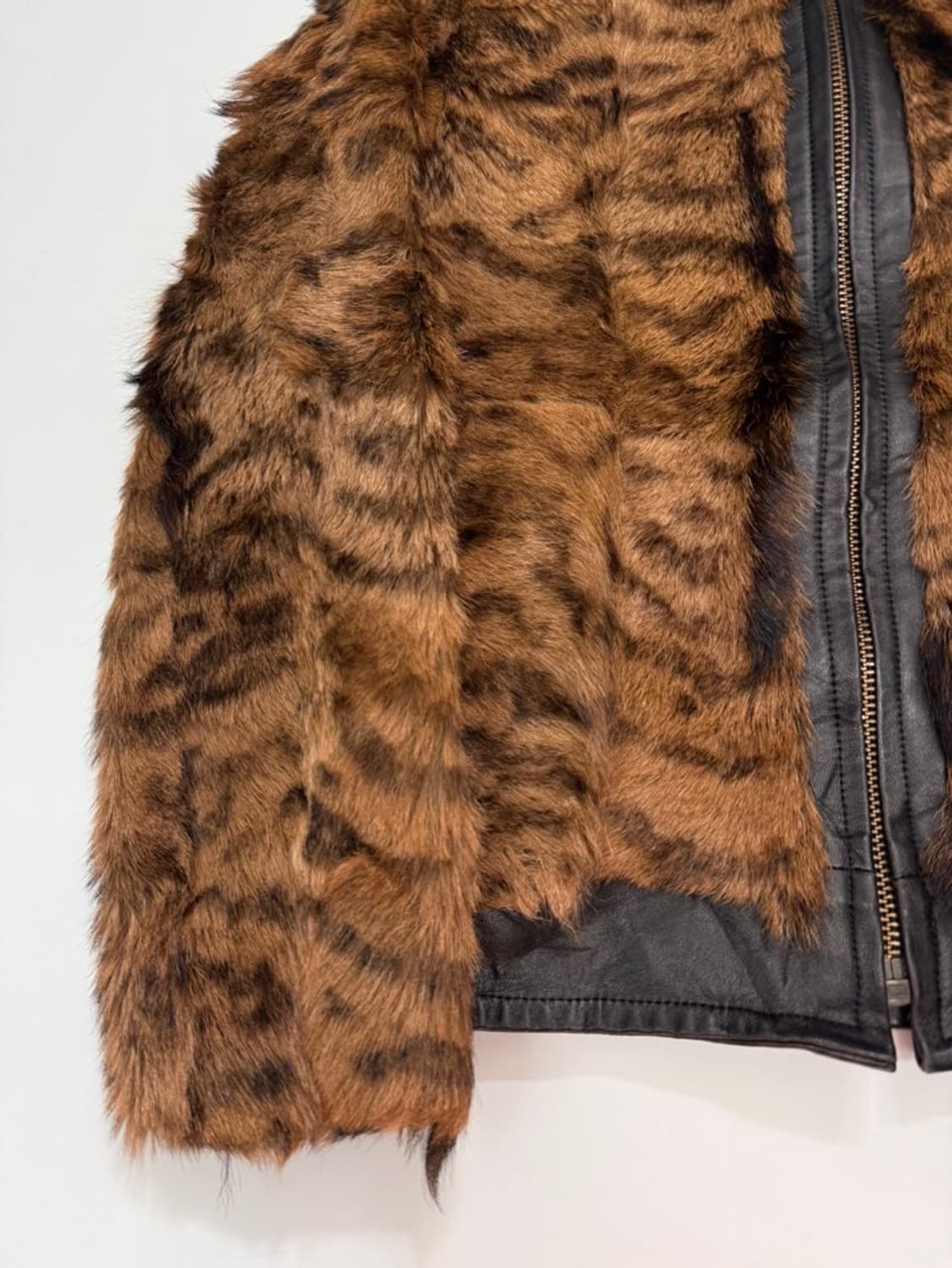 VTG TIGER PATTERN FUR JACKET 상품이미지3