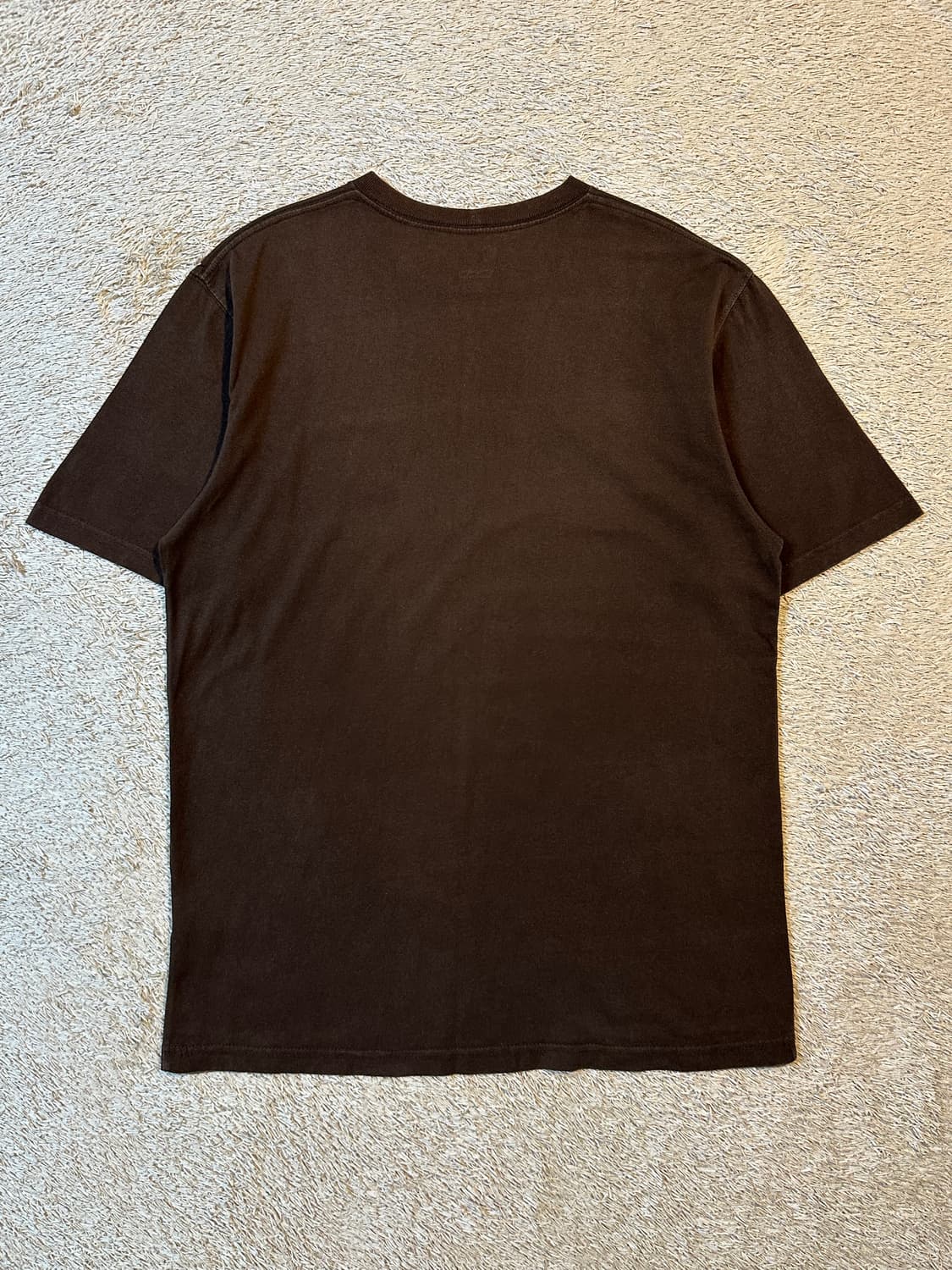 칼하트 CARHARTT 오리지널핏 포켓 반팔 티셔츠 브라운 상품이미지3