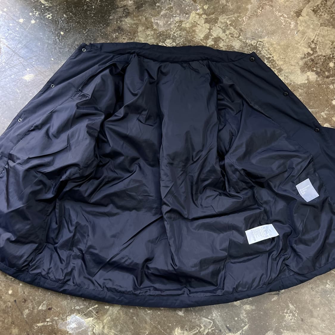 100) 에잇세컨즈 덕다운 패딩점퍼 상품이미지6