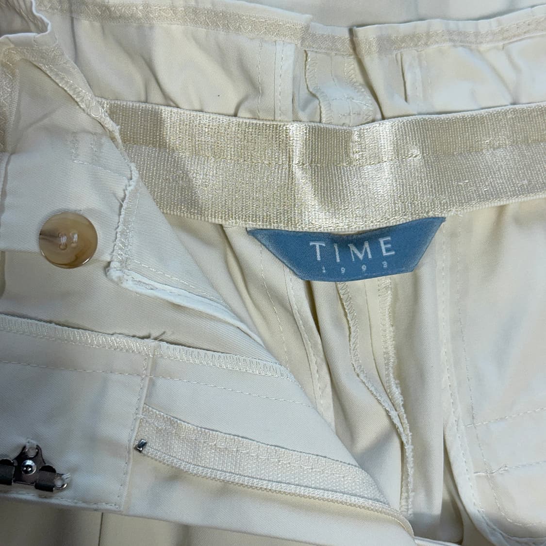 타임 핀턱 백 밴딩 쇼츠 상품이미지2