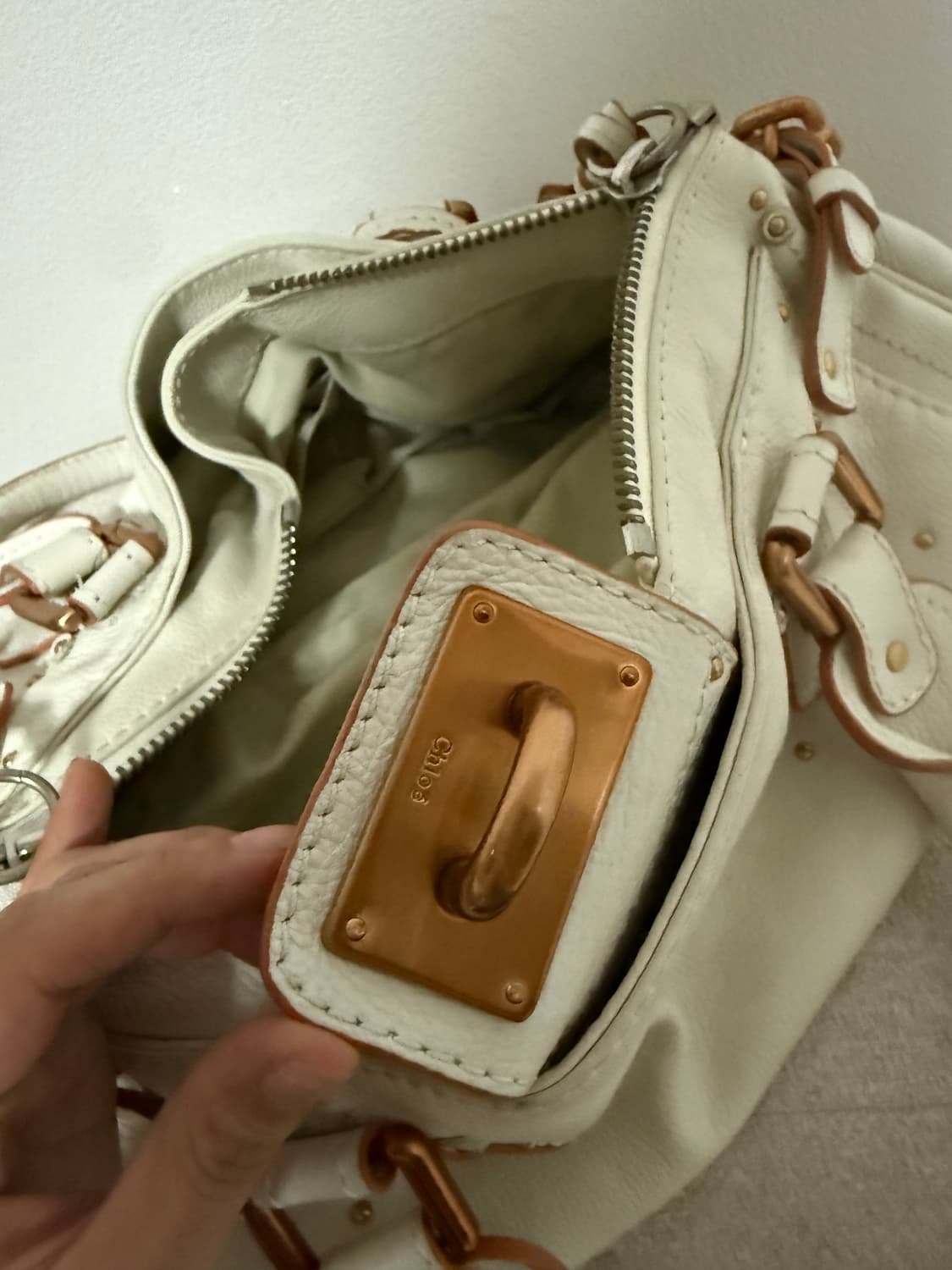 끌로에 패딩턴백 화이트 상품이미지8