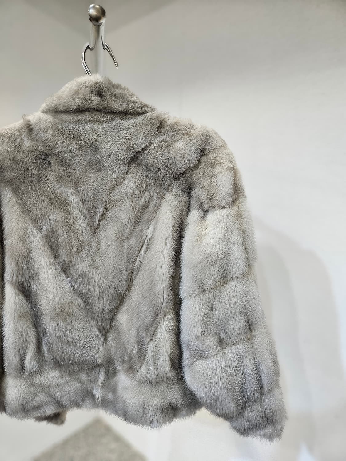 사가밍크 퍼 숏 자켓 상품이미지3