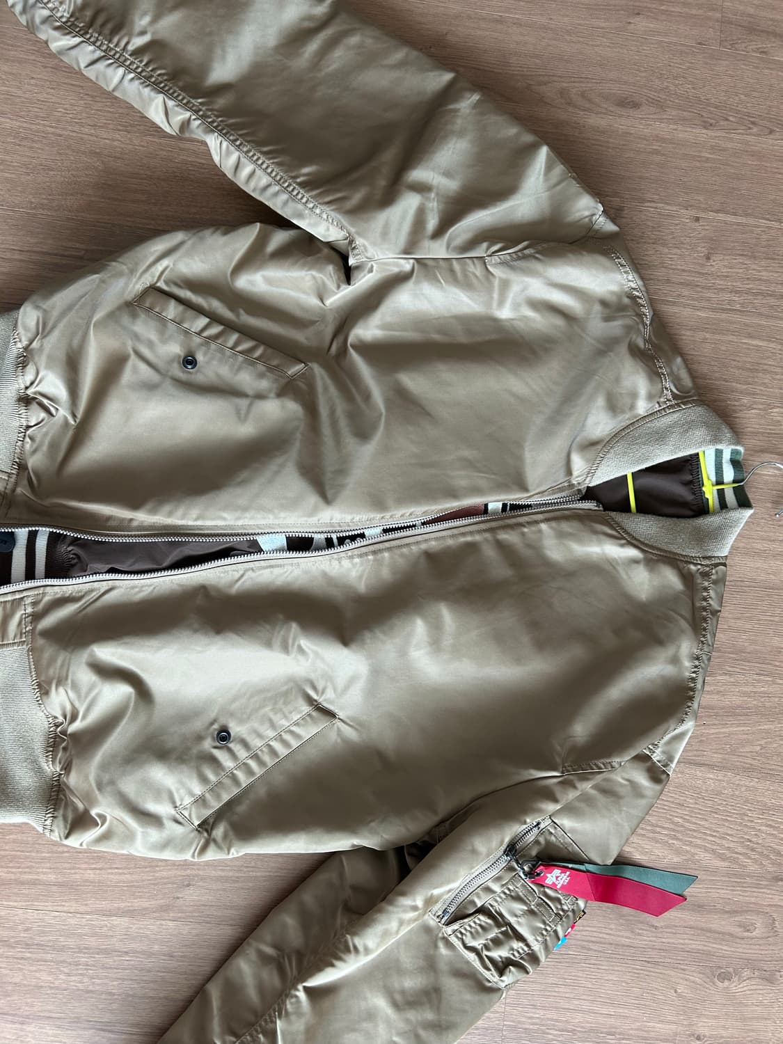 Vandy The Pink x Alpha Industries Bomber 상품이미지3