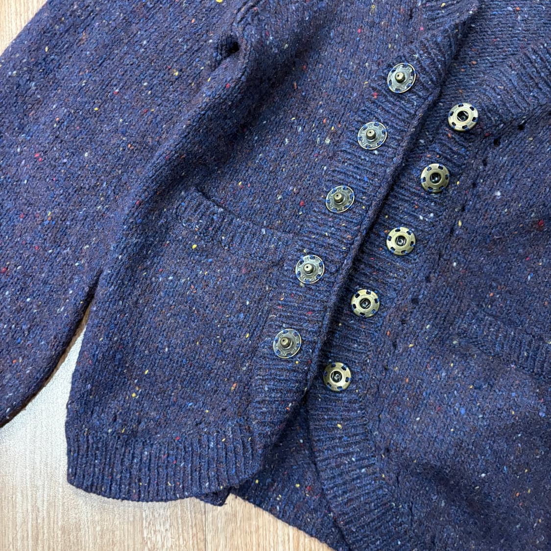 츠모리 치사토 브이넥 가디건 상품이미지5