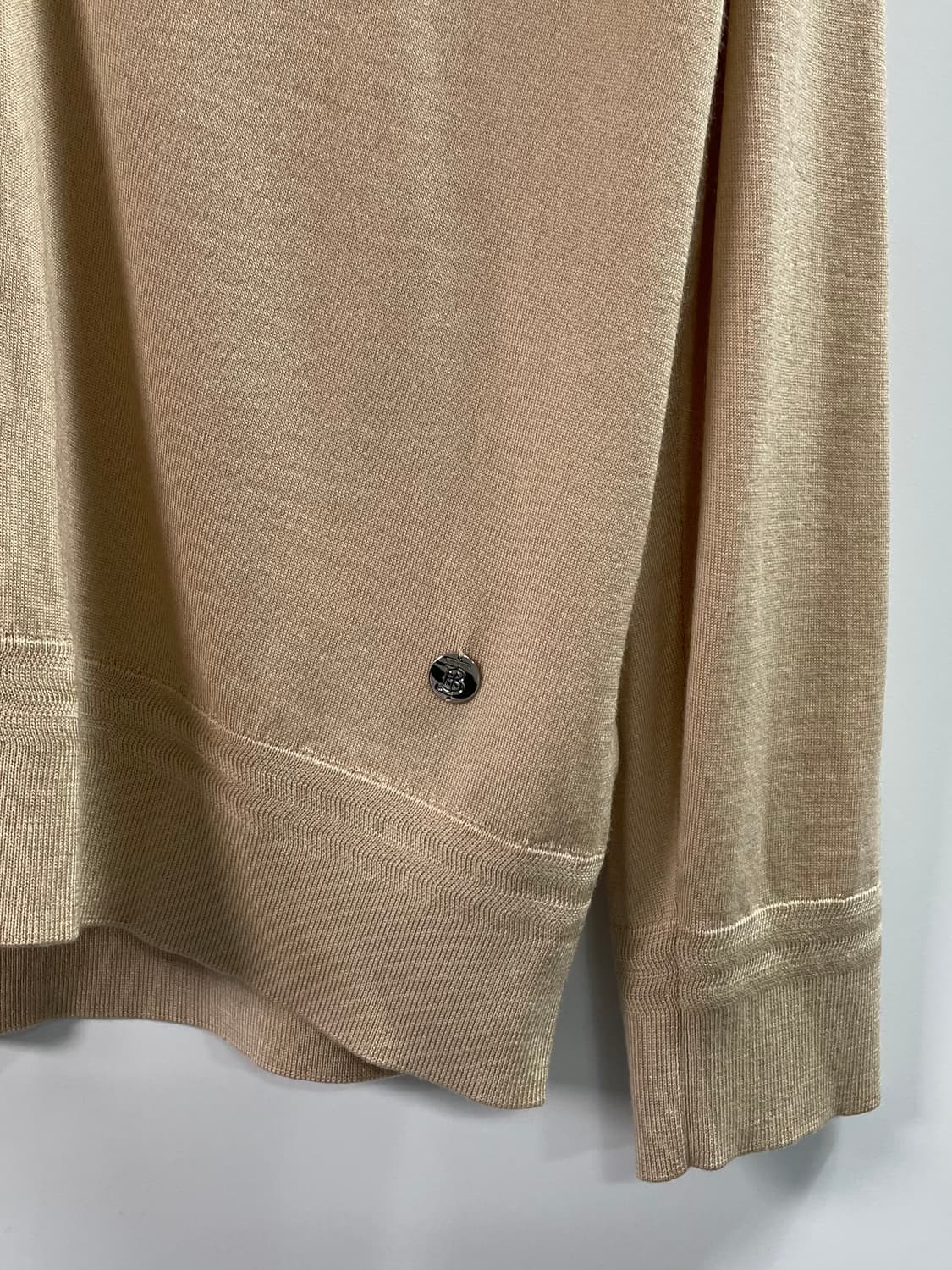 버버리 신형 벳지 오버핏 가디건 (on.232) 상품이미지4