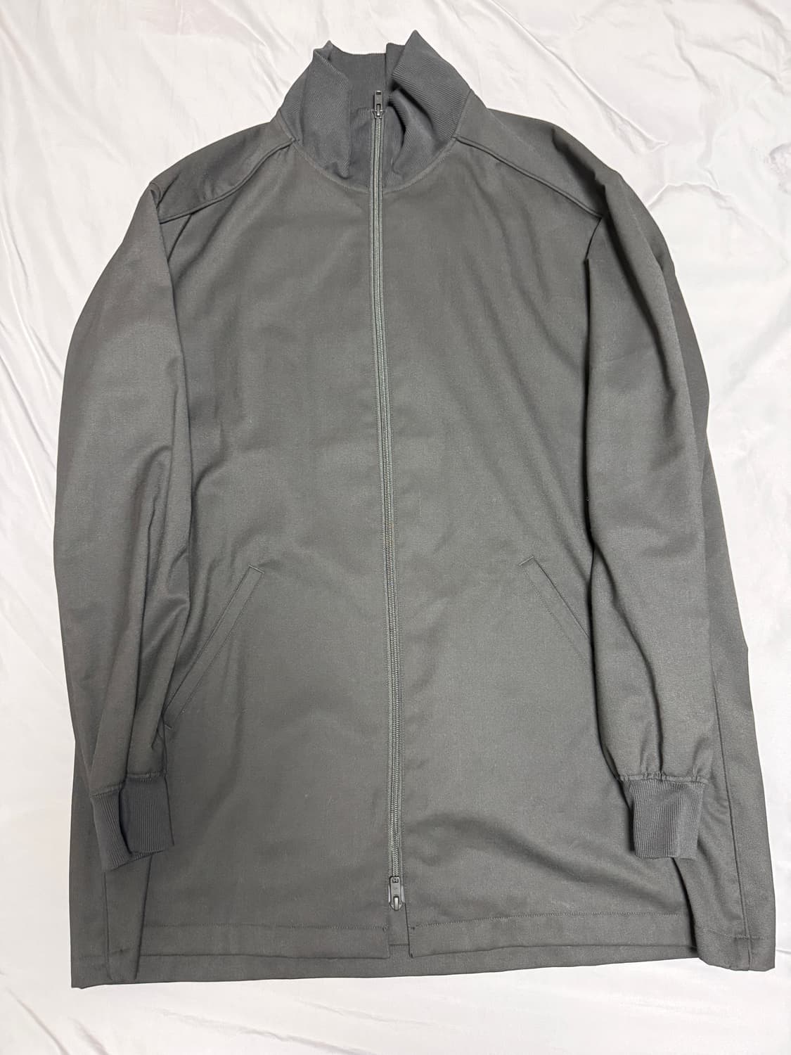 Y3 저지자캣 L 상품이미지1