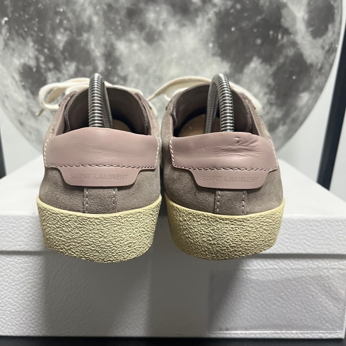 정품 39) 생로랑 로고 누벅 스니커즈 250~255 상품이미지4