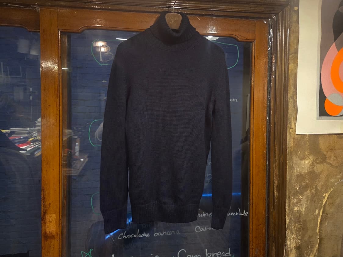 로버트슨 터틀넥 상품이미지1