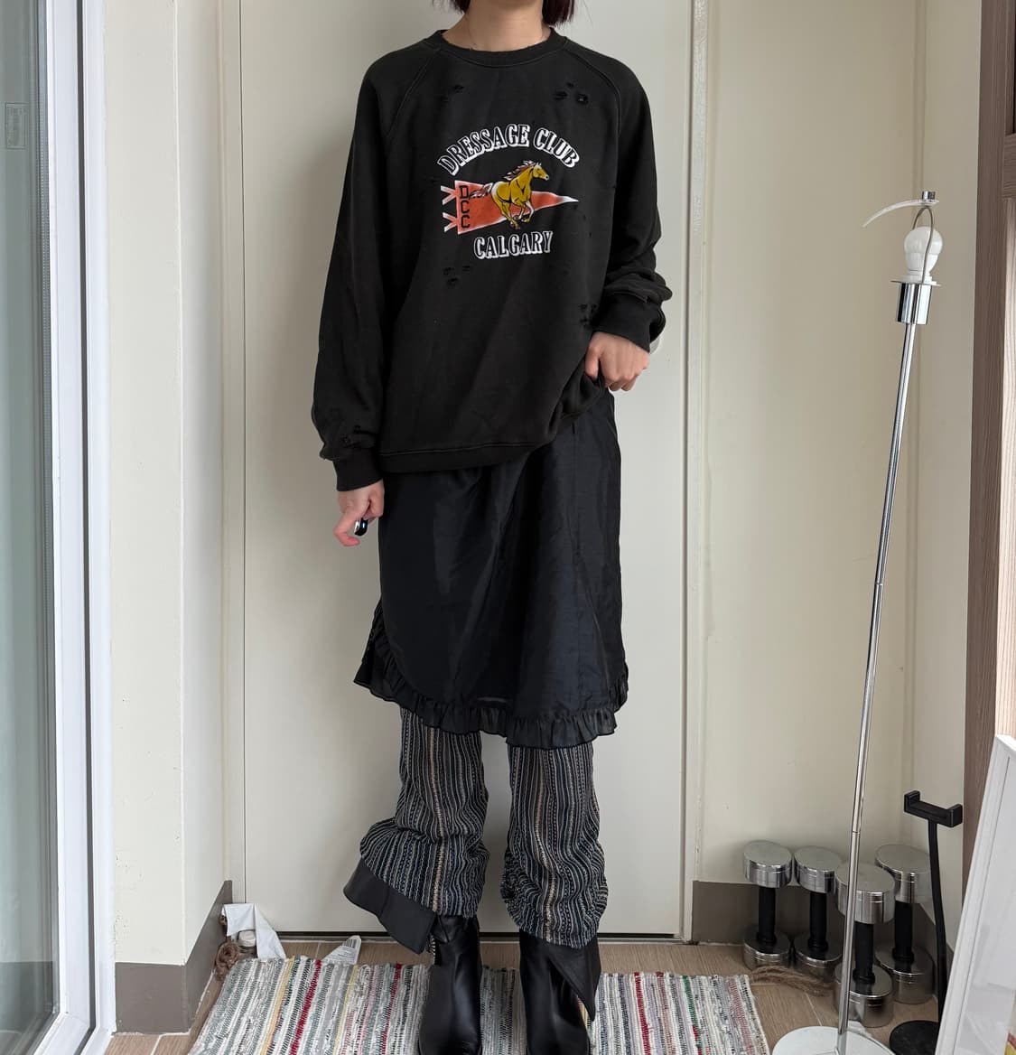 프릭스스토어 데미지 맨투맨 상품이미지3