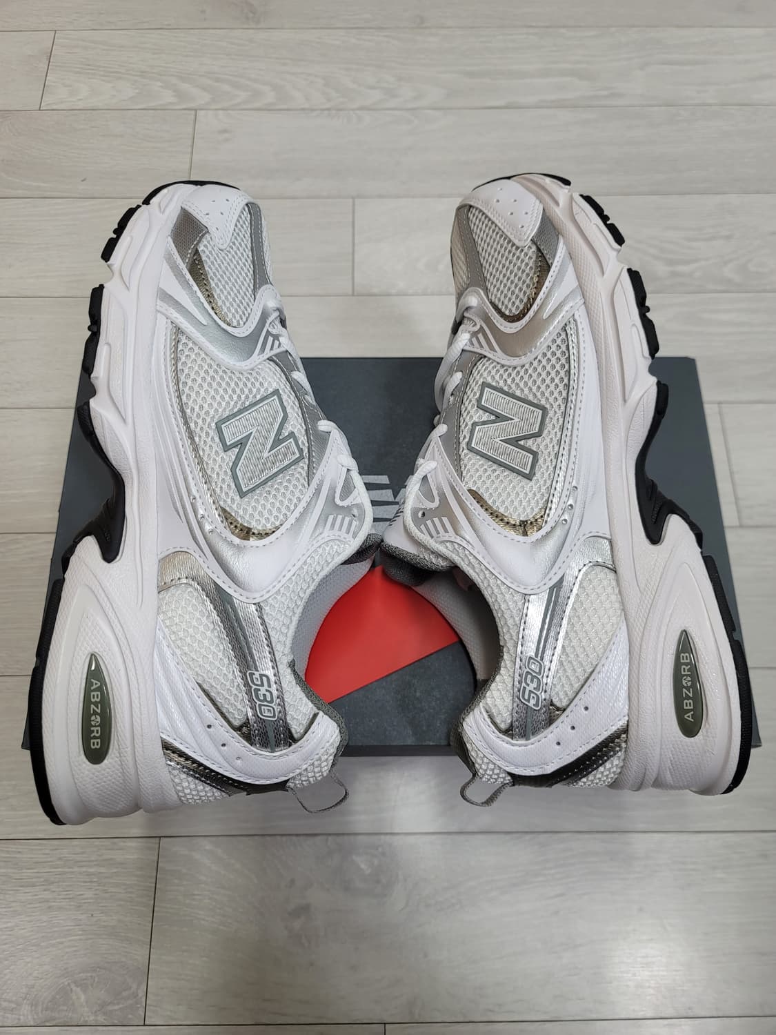 (270)뉴발란스 530 화이트 실버[대전 직거래도 가능] 상품이미지1