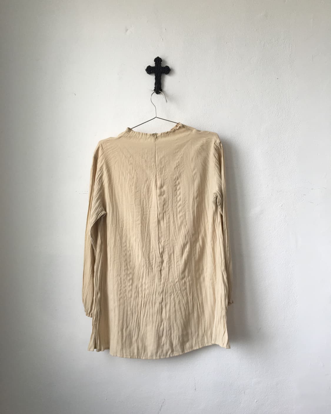Pleats high neck sleeve 상품이미지3