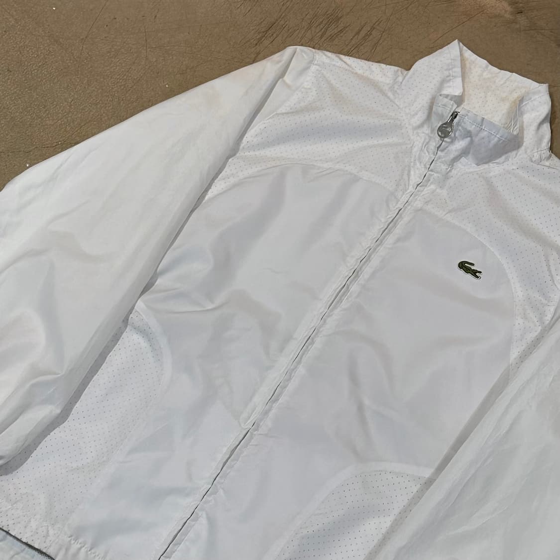48/3 라코스테 윈드브레이커 화이트 바람막이 상품이미지1