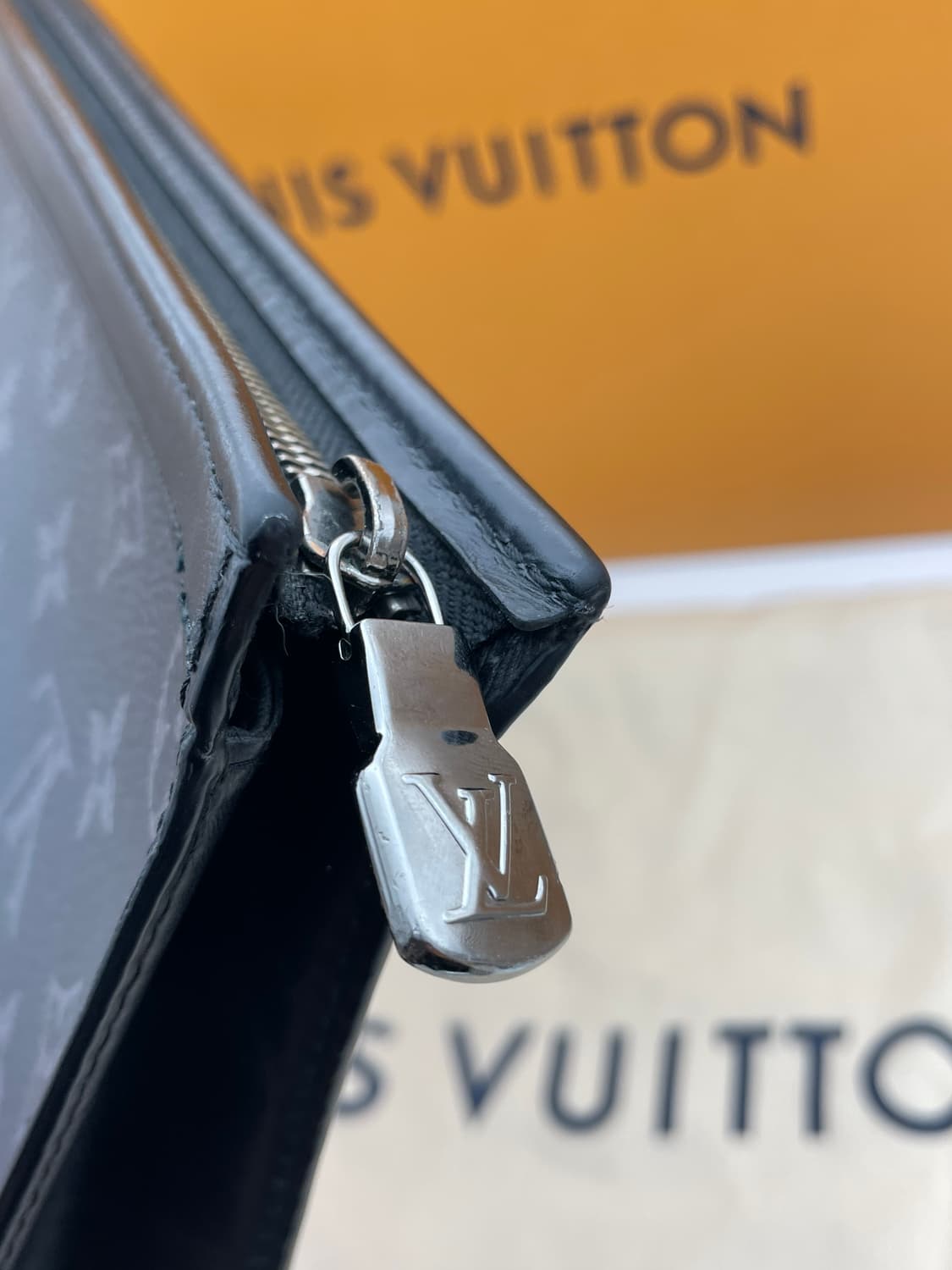 [ 정품 / 풀구성 ] 루이비통 이클립스 포쉐트 보야주 클러치백 블랙 상품이미지7