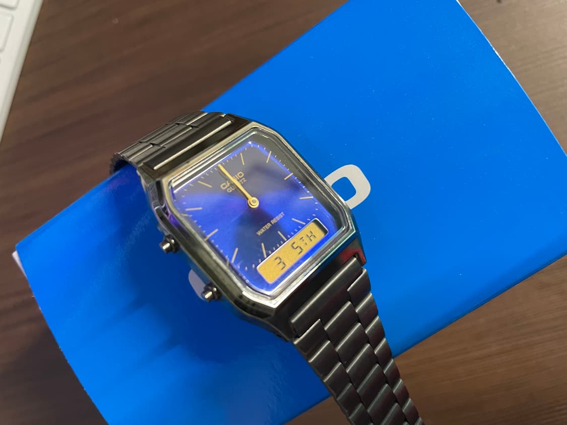 카시오 메탈 시계 청판 모델 aq-230gg 상품이미지2