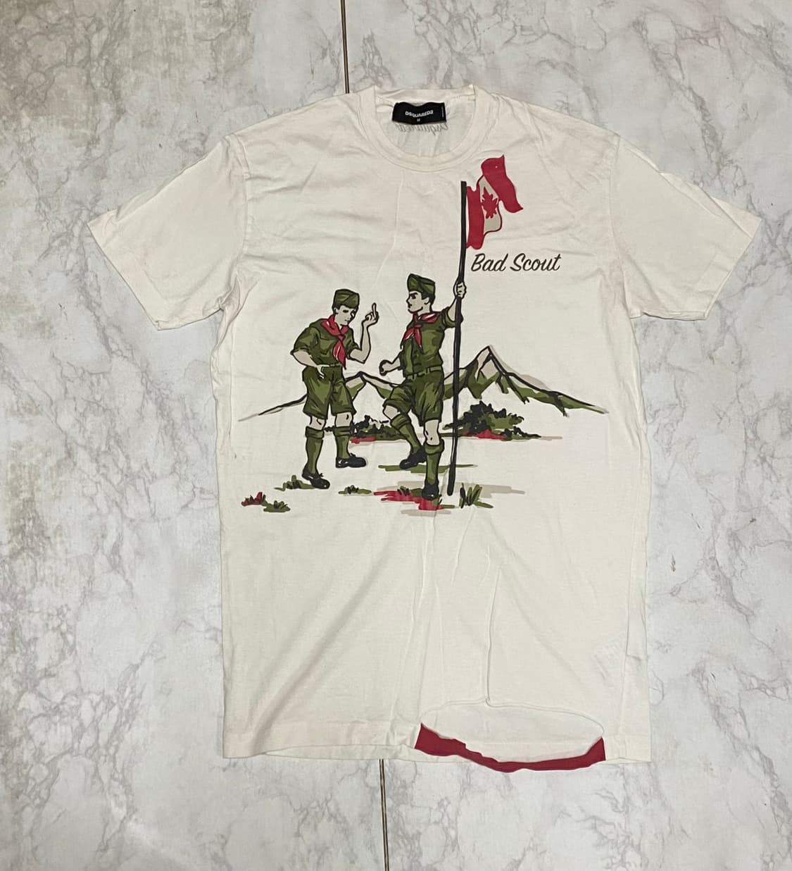 디스퀘어드2 데미지 반팔티셔츠 사이즈 100 상품이미지1