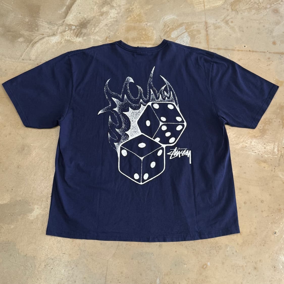 XL 스투시 파이어 다이스 네이비 반팔티 상품이미지2