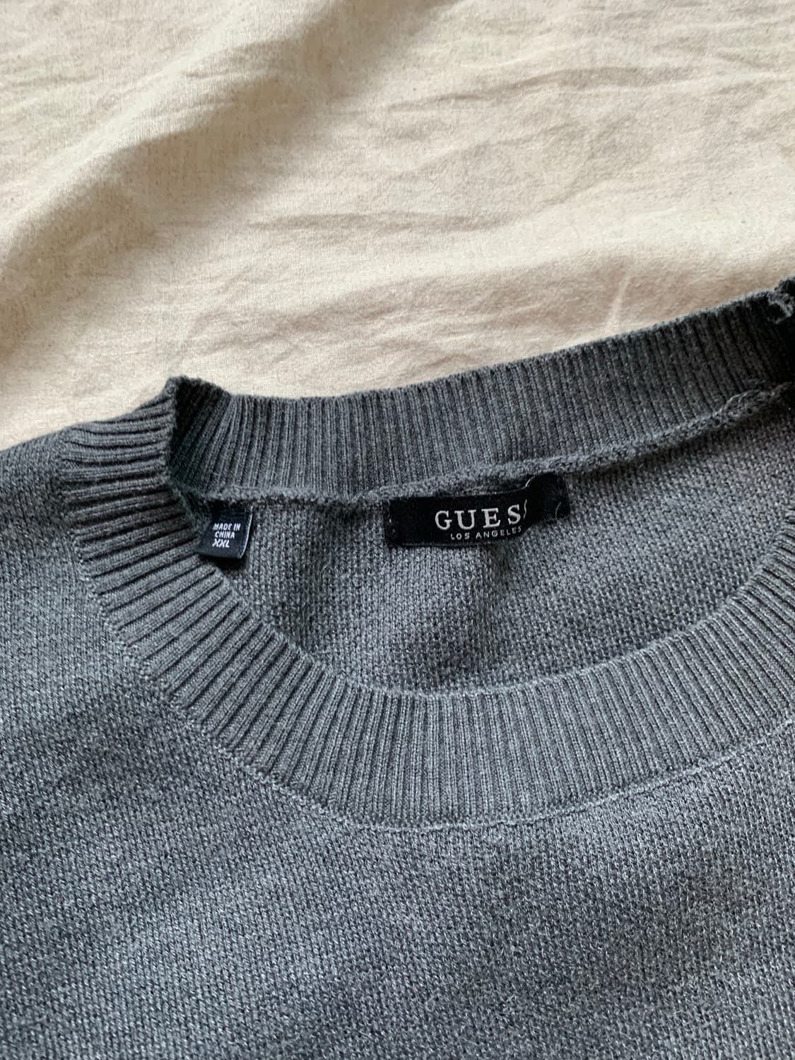 게스 중앙 로고 차콜 니트 상품이미지6