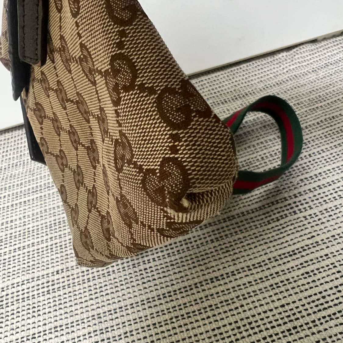 구찌 GG패턴 모노그램 자가드 힙색 벨트백 상품이미지5