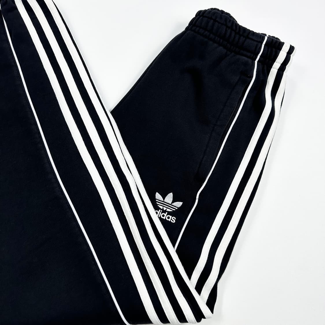 아디다스 트레포일 삼선 블랙 조거팬츠 (S 여성추천) 상품이미지1