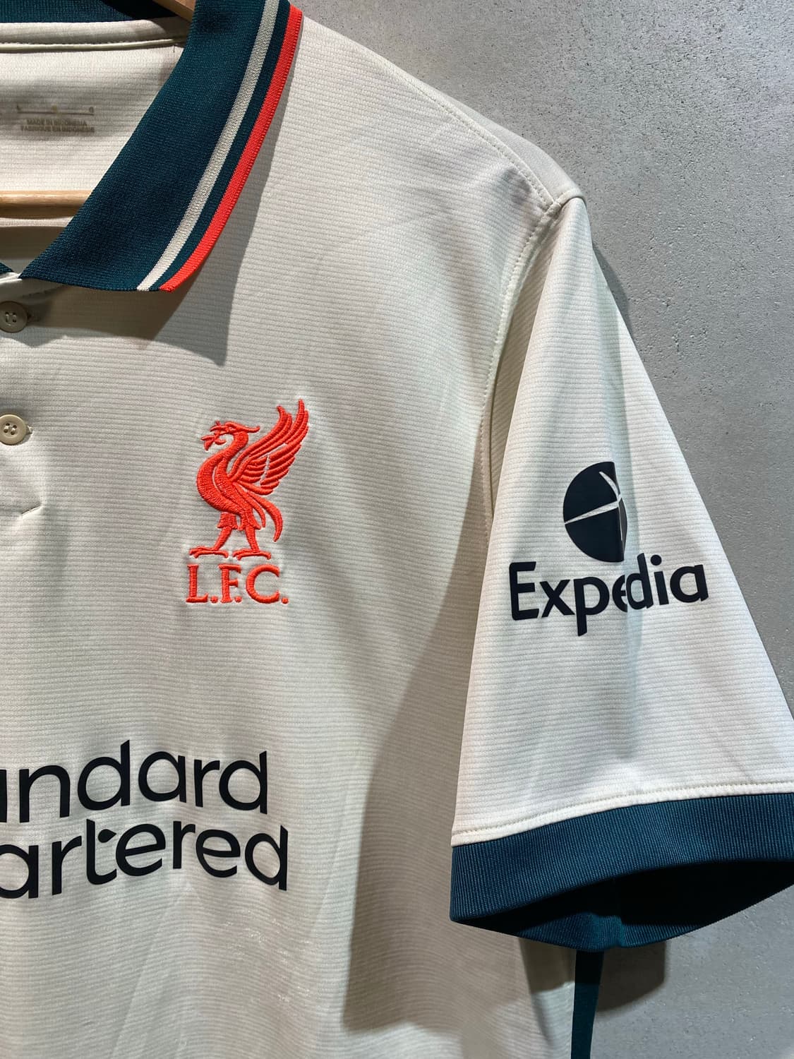 21-22 리버풀 살라 어웨이 유니폼 상품이미지3