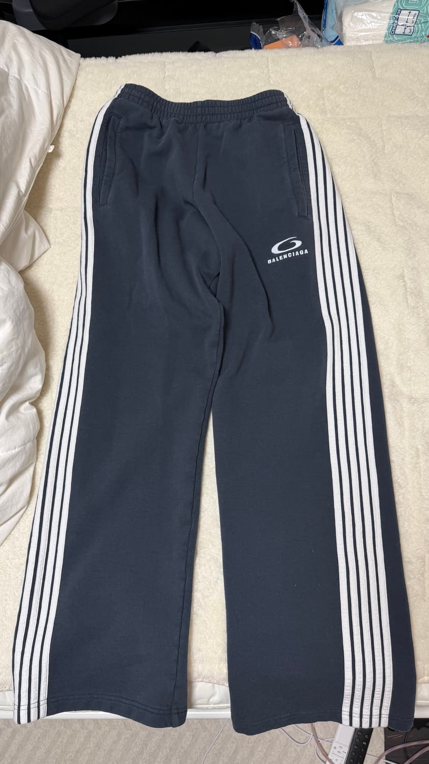 발렌시아가 루프스포츠 배기 스웨트팬츠 상품이미지2