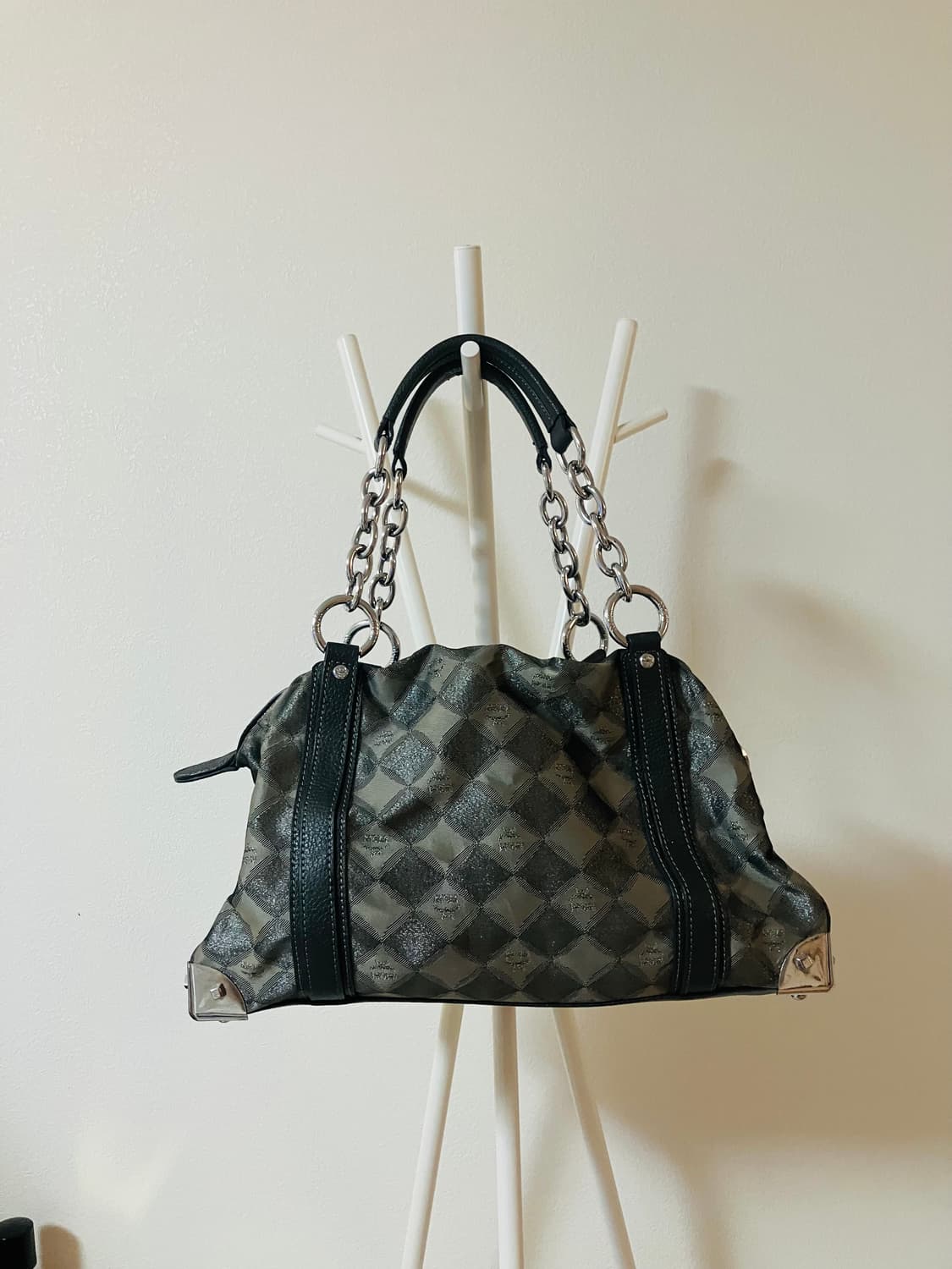 MCM 엠씨엠 00s 체인 숄더백 y2k가방 오네갸루 라떼갸루 상품이미지4