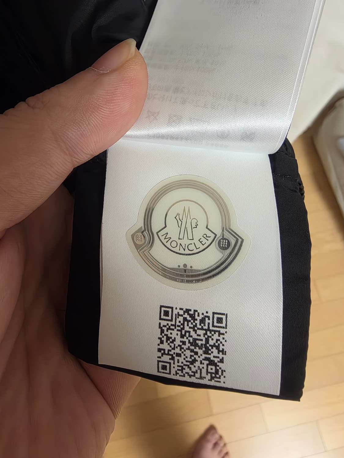 [새상품급] 몽클레어 니트 패딩 김현우 트리콧 S사이즈 상품이미지9