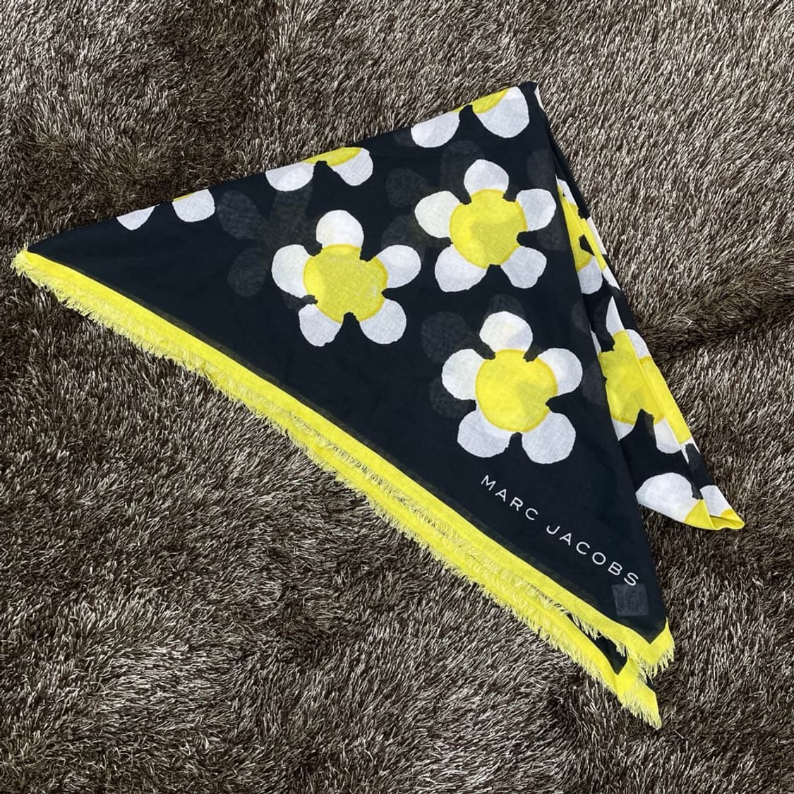 마크 제이콥스 MARC JACOBS 플라워 패턴 코튼 스카프 상품이미지1