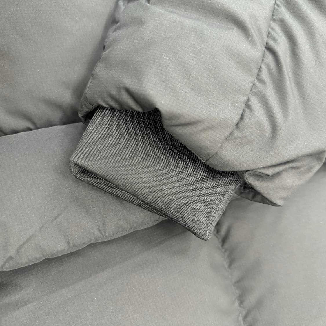 SYNA 시나월드 OG 패딩 자켓 블랙 상품이미지7