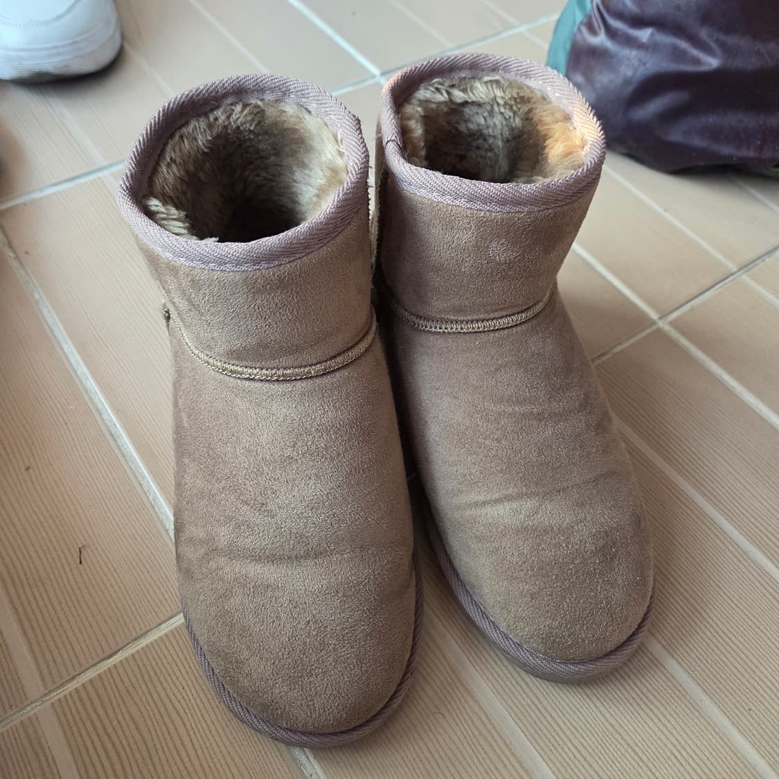 Ollie 털 부츠 어그 상품이미지1