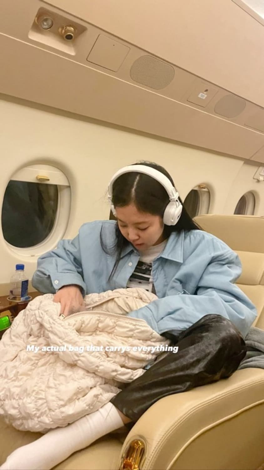 코스 퀄티드 오버사이즈 구름백 블랙 상품이미지5