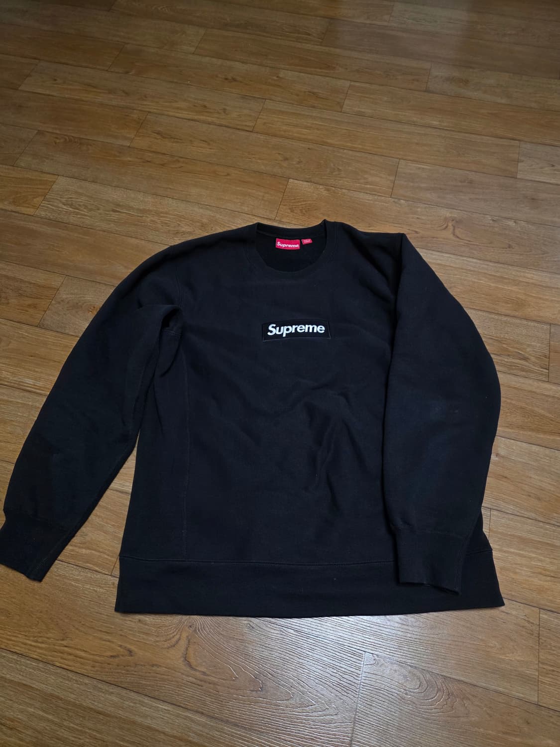 슈프림 18fw 박스로고 블랙 맨투맨 스웨트셔츠 상품이미지1