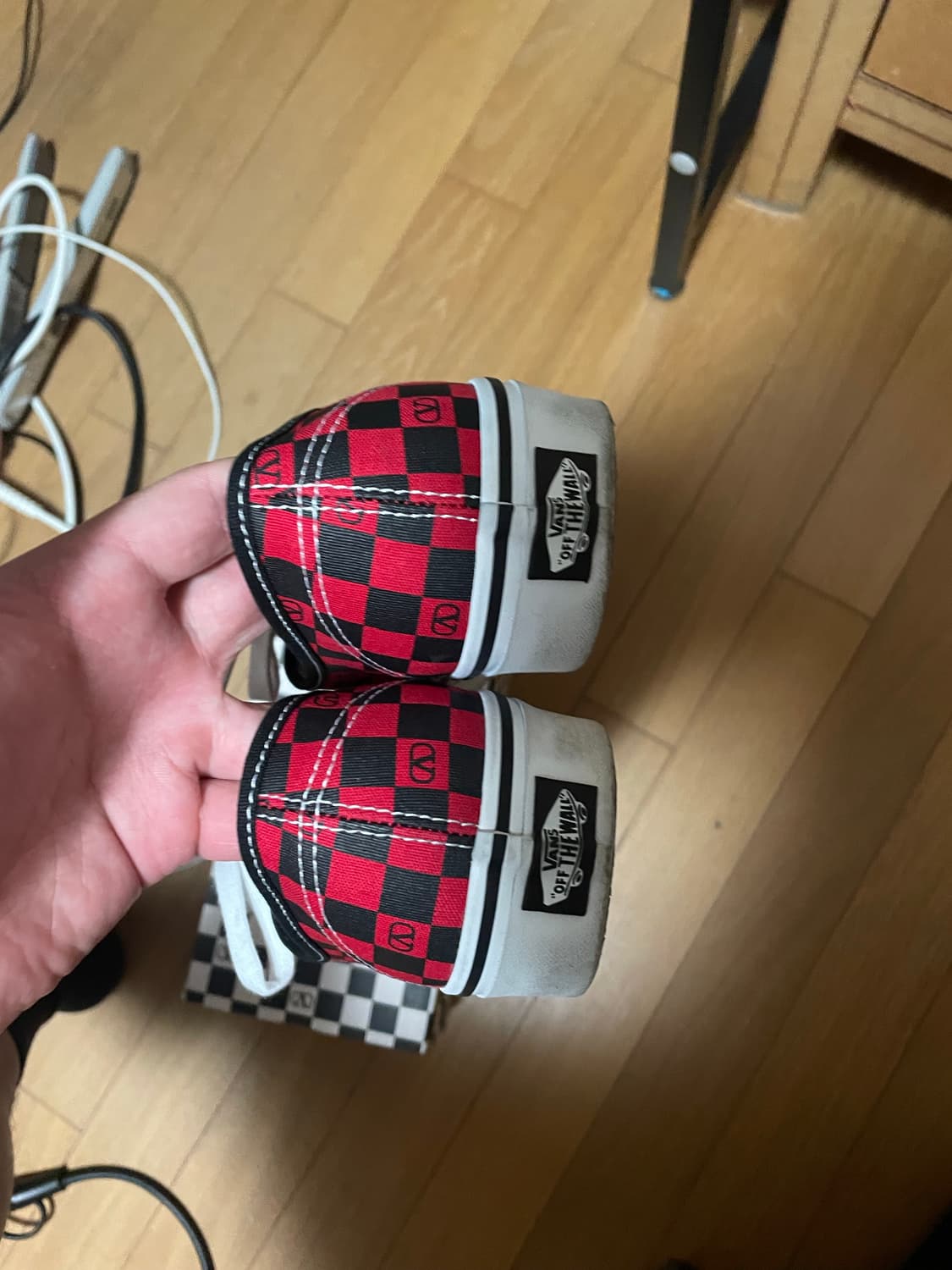 43) 발렌티노 반스 어센틱 체커보드 레드 상품이미지5