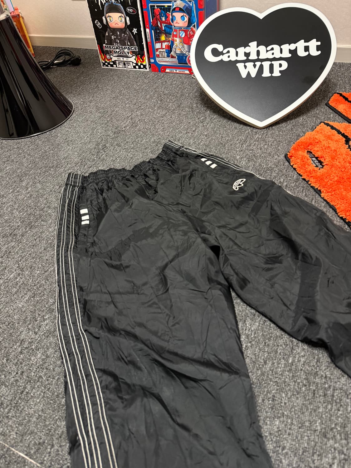 [M] 아디다스 X 알렉산더왕 쭈글이 트랙 팬츠 블랙 상품이미지2